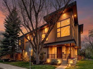 3422 5th Ave NW, Calgary, AB T2N 0V6