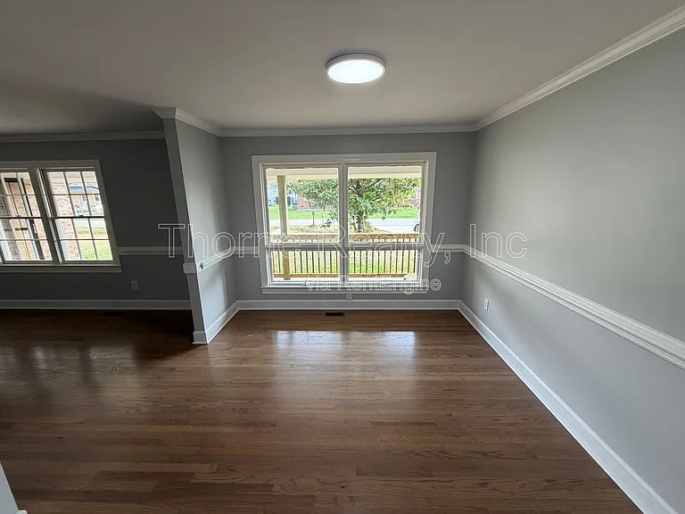 1600 King Cir — Photo 19