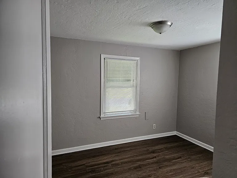 2609 Avalon Pl — Photo 7