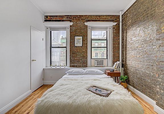 5th image of 118 E 102nd St APT 4B