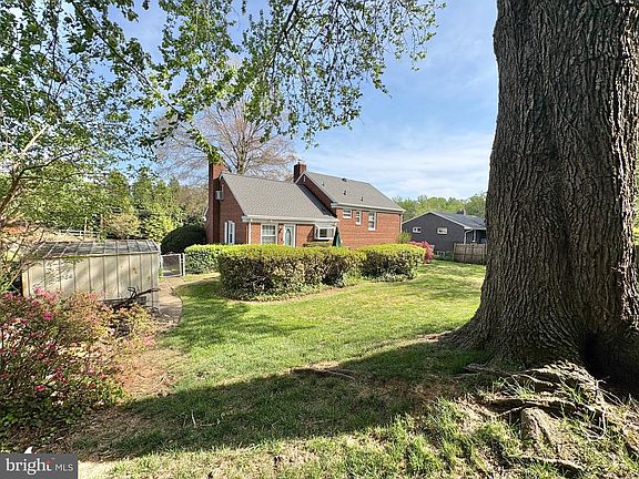 5th image of 4902 Ravensworth Rd