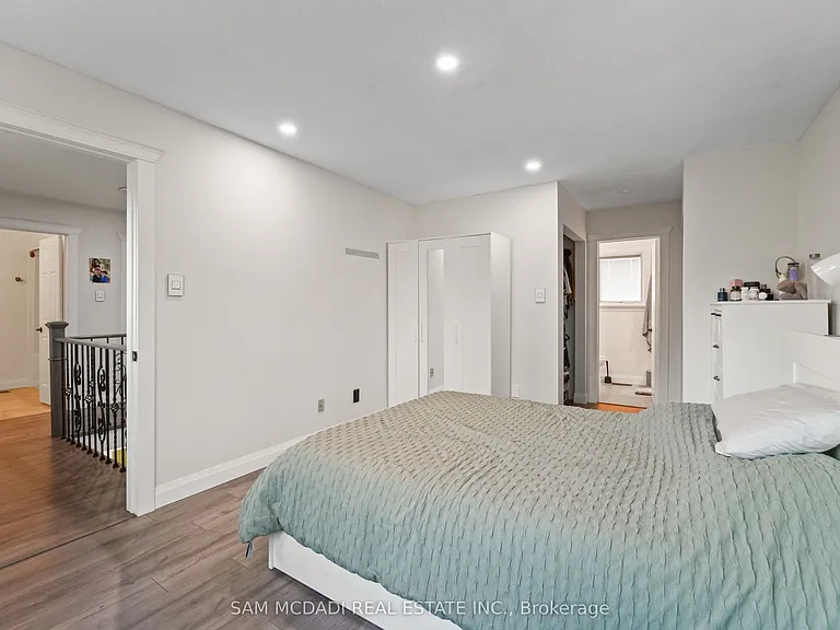 6251 Saltmarsh Ct — Photo 22