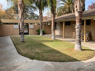 2158 N College Ave, Fresno, CA 93704