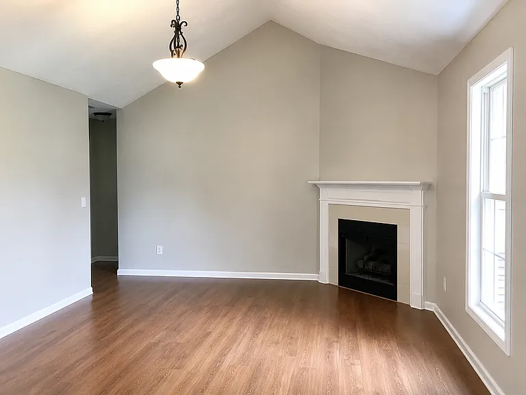 32 Broadleaf Cv — Photo 6