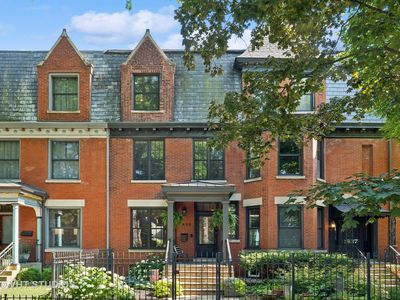 1835 W Eddy St, Chicago, IL, 60657