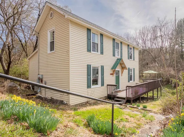 800 2nd St, Radford, VA 24141