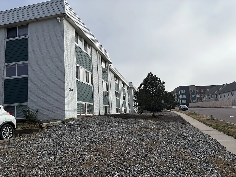 3620 Verde Dr #304