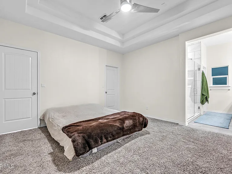 13257 Coldham St — Photo 37