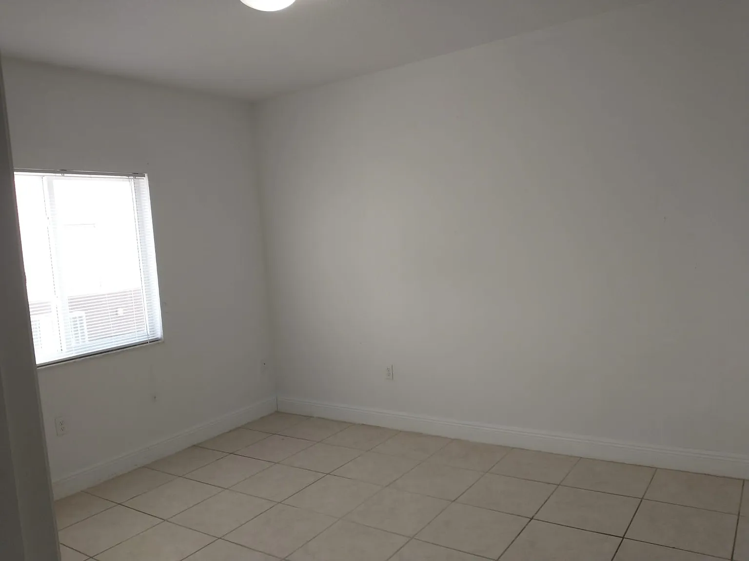 Palm West Apartment Holdings, LLC - 2445 - 103 — Photo 3