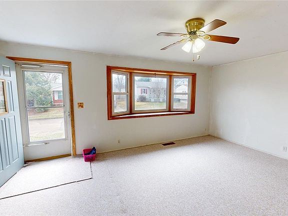 2nd image of 2509 23rd Ave