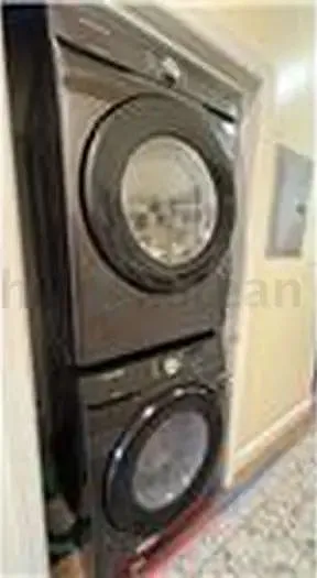 47 Campbell Ave #2R — Photo 3