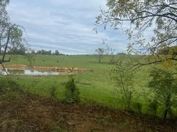 Castleman Rd, Berryville, VA 22611