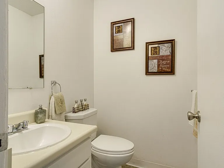 Briarcliffe Apartments & Townhomes — Photo 61