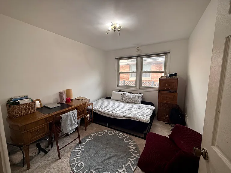 13th Pl NW — Photo 6