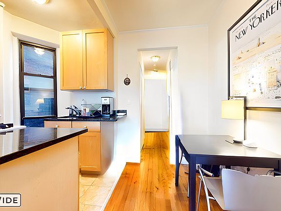 4th image of 34 Morton St APT 4A