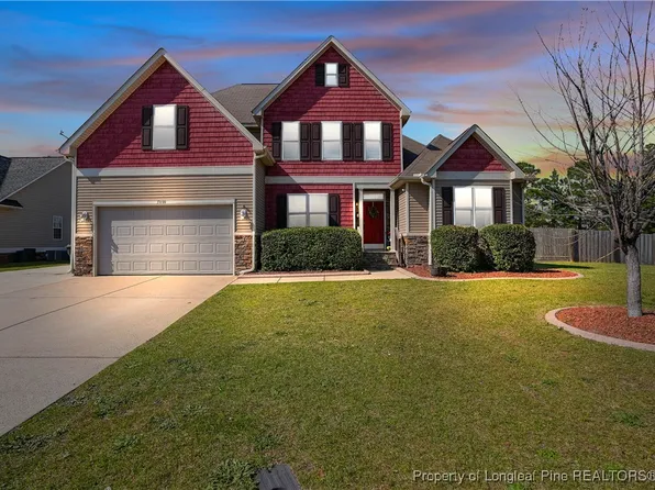 5800 Gentleman Dr, Hope Mills, NC 28348