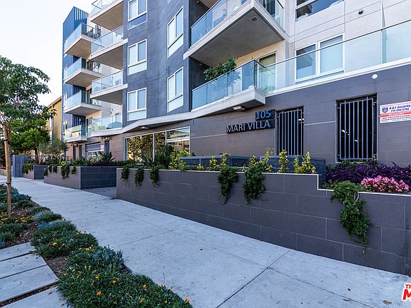 4th image of 105 S Mariposa Ave #201