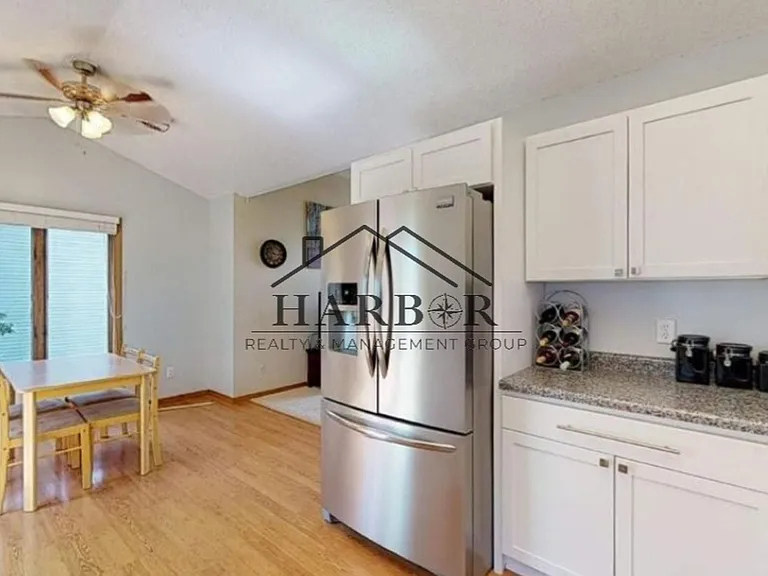 3814 10th Ave SW — Photo 3