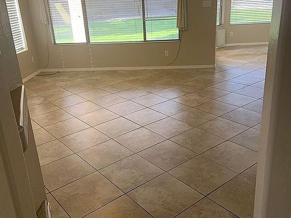 5th image of 8760 W Quail Ave