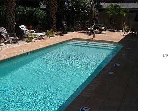 4th image of 1809 Gulf Blvd APT C2
