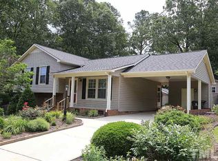 204 Maple Dr, Erwin, NC 28339