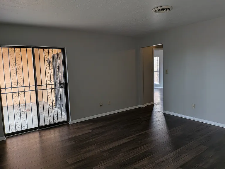 2619 Fairway Dr — Photo 9