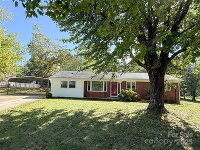 1570 N Catawba Church Ave, Lenoir, NC, 28645