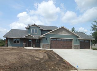 45 Rookery Dr, Cold Spring, MN 56320