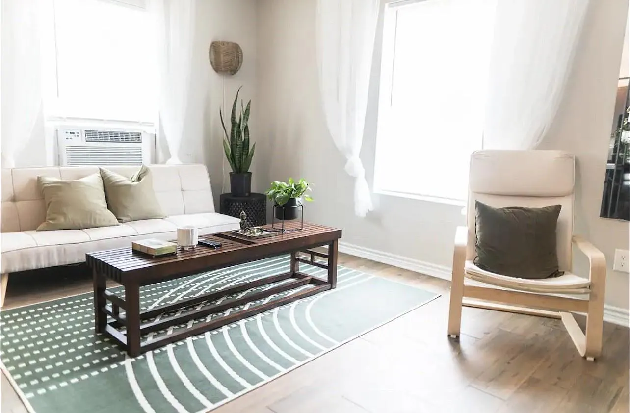 2 bed, 1.0 bath, 650 sqft, $800 — Photo 3