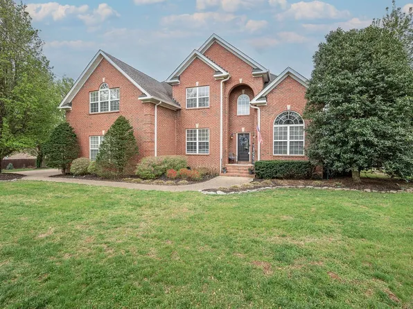 2209 Brienz Valley Dr, Franklin, TN 37064