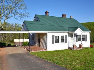 5284 Salem Hwy, Stuart, VA, 24171