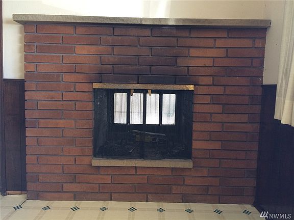 4th image of 10325 13th Street Ct E
