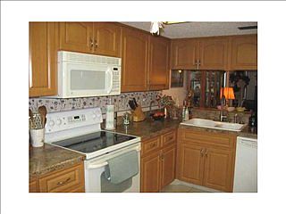 4th image of 132 Nancy Dr