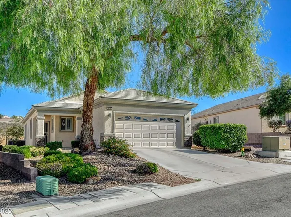 2576 Binary Stars St, Henderson, NV 89044