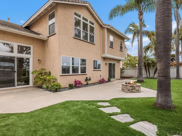 982 Hawthorne Ct, San Marcos, CA 92078