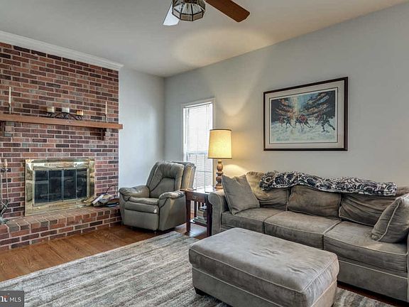 5th image of 13124 Crestbrook Dr