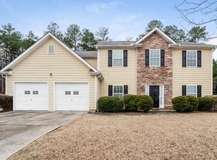 570 Tuscan Cv, Fairburn, GA 30213