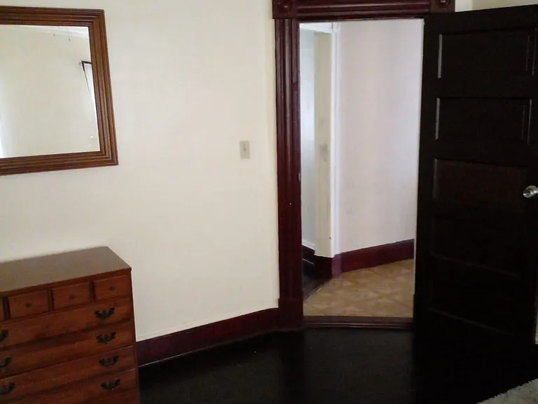 271 Sargeant St #1 — Photo 7