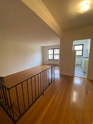 Rented by Century 21 American Homes | media 2