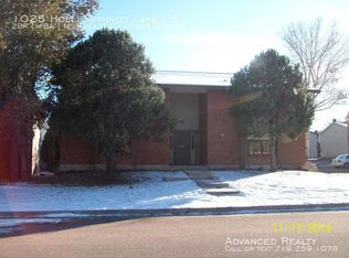 1025 Holli Springs Ln APT B, Colorado Springs, CO 80907