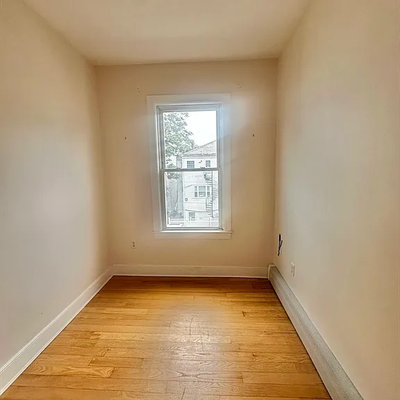 12 Story St #2 — Photo 14