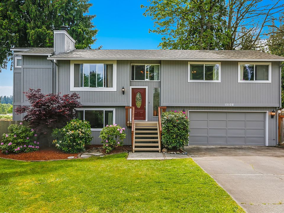 1st image of 12108 24th Pl NE