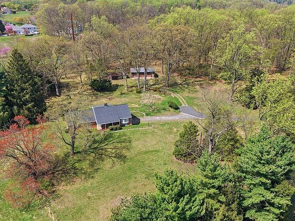 2nd image of 2240 Rutledge Rd