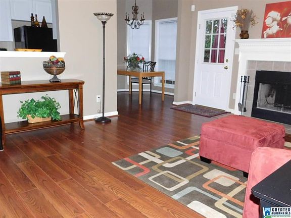 5th image of 4442 Canterbury St