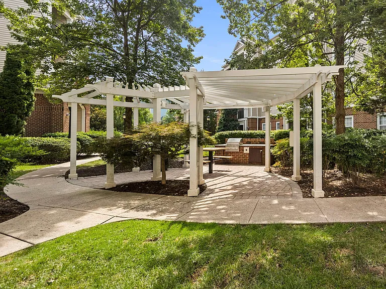 12945 Centre Park Cir #214 — Photo 61