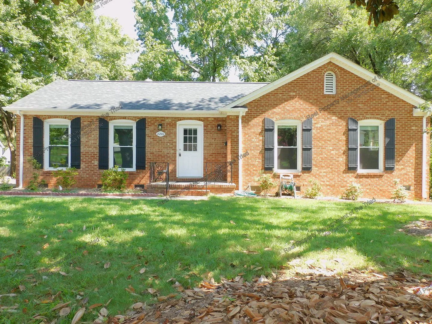 3 bed, 2.0 bath, 1634 sqft, $1,995 — Photo 1