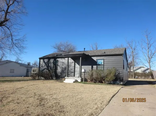 804 N Redbud Dr, Midwest City, OK 73110