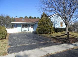 1411 W 9th St, Belvidere, IL 61008