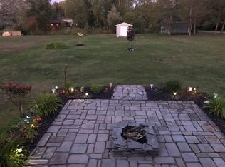 222 Golden Rd, Rochester, NY 14624