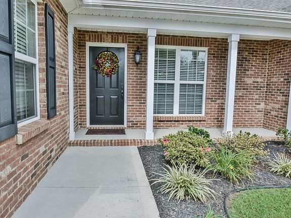 2nd image of 2300 Ancient Oak Ln